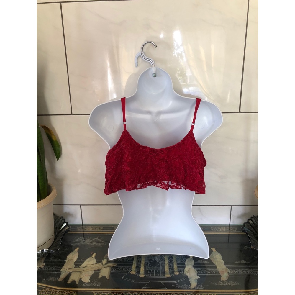 Red lace crop tank! - Picture 2 of 2